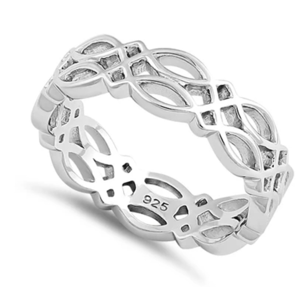 Bold Silver Lattice Pattern Ring